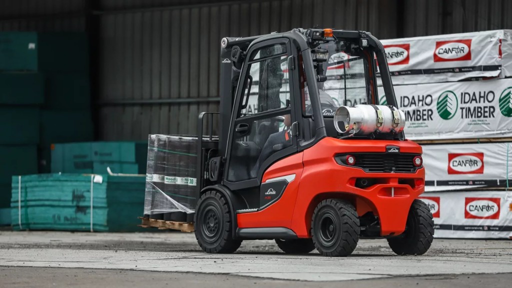 forklift ownership cost